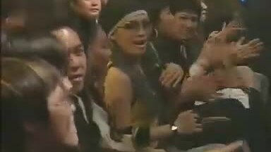 Kasim Hoàng Vũ hát "Chuyện nhỏ" ở Sao Mai điểm hẹn năm 2004