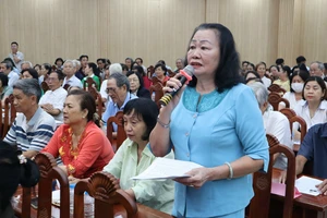 Cử tri TP.HCM đề nghị đầu tư nhân lực chuyên môn cao cho trạm y tế