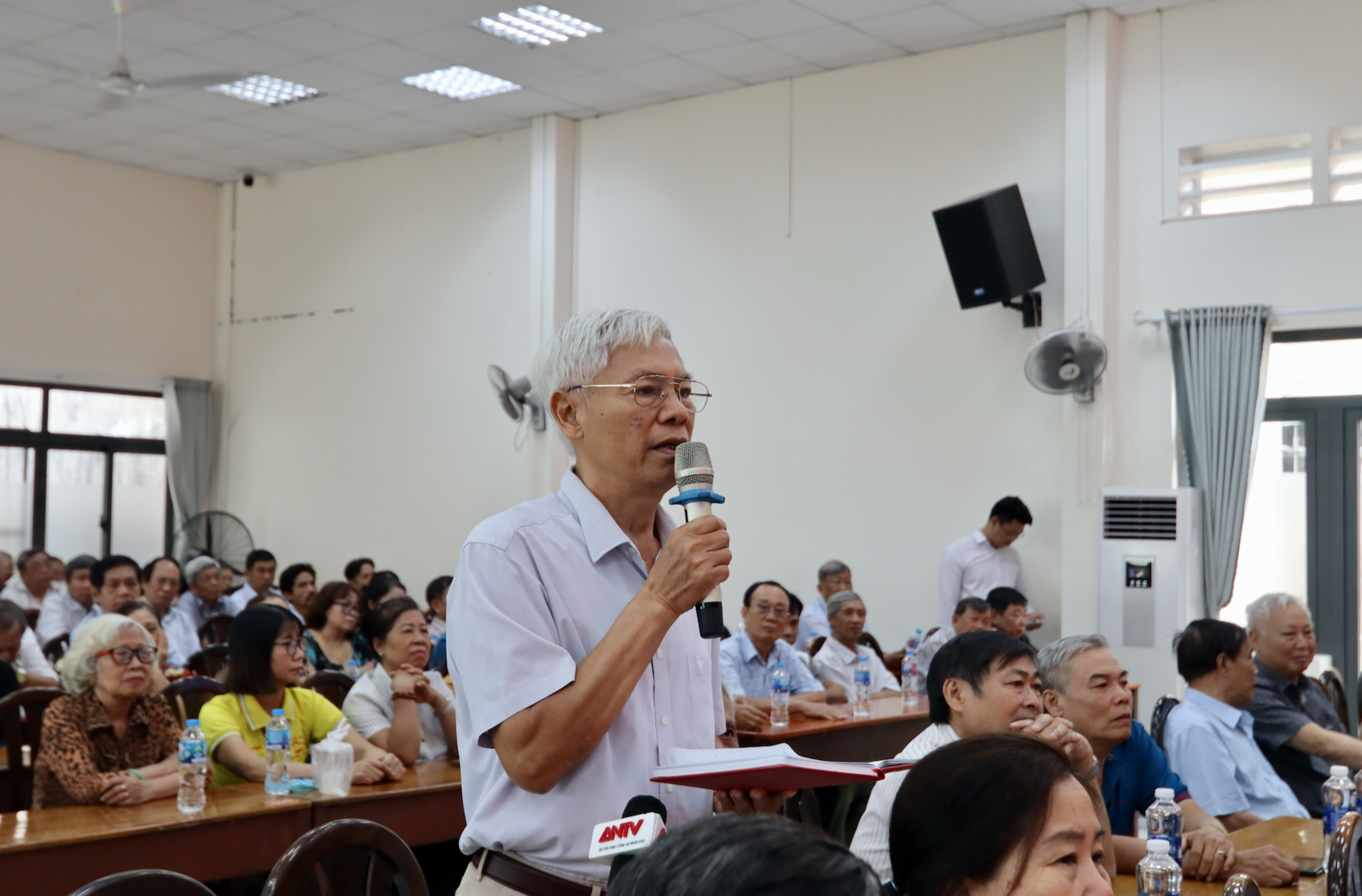 Cử tri quận Gò Vấp (cũ) đặc biệt quan tâm đến giáo dục - Ảnh 4.