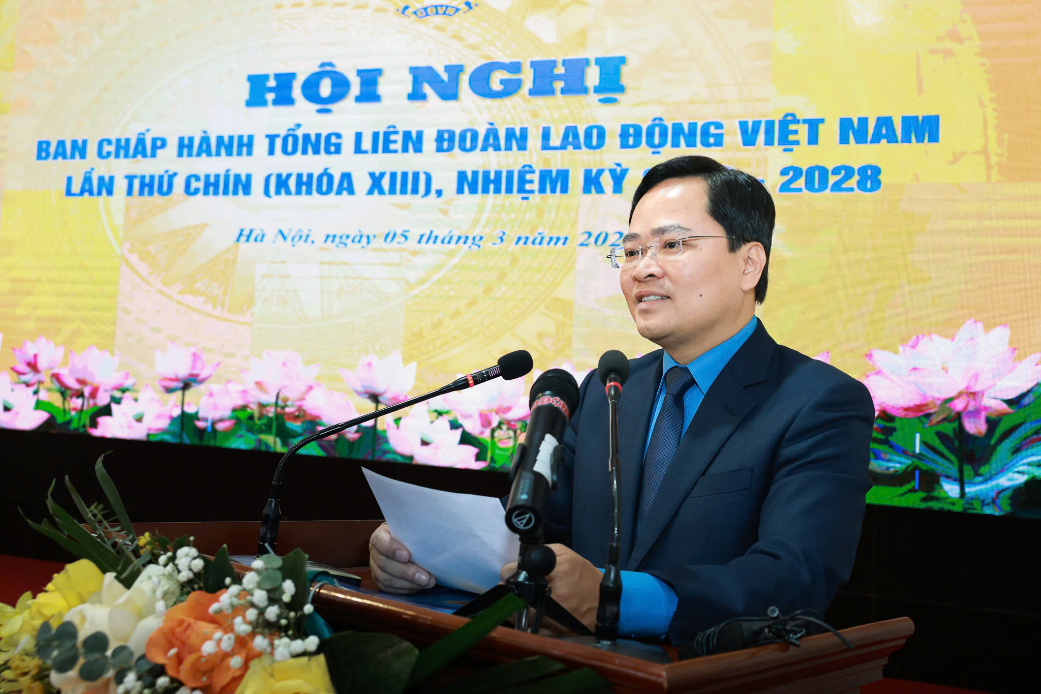 Ông Nguyễn Anh Tuấn: Đem hết sức mình để phục vụ giai cấp công nhân, đoàn viên, người lao động - Ảnh 3.