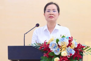 Ứng viên ĐBQH Nguyễn Thị Hồng Hạnh: Cam kết cải cách thủ tục hành chính, gắn với quyền lợi người dân