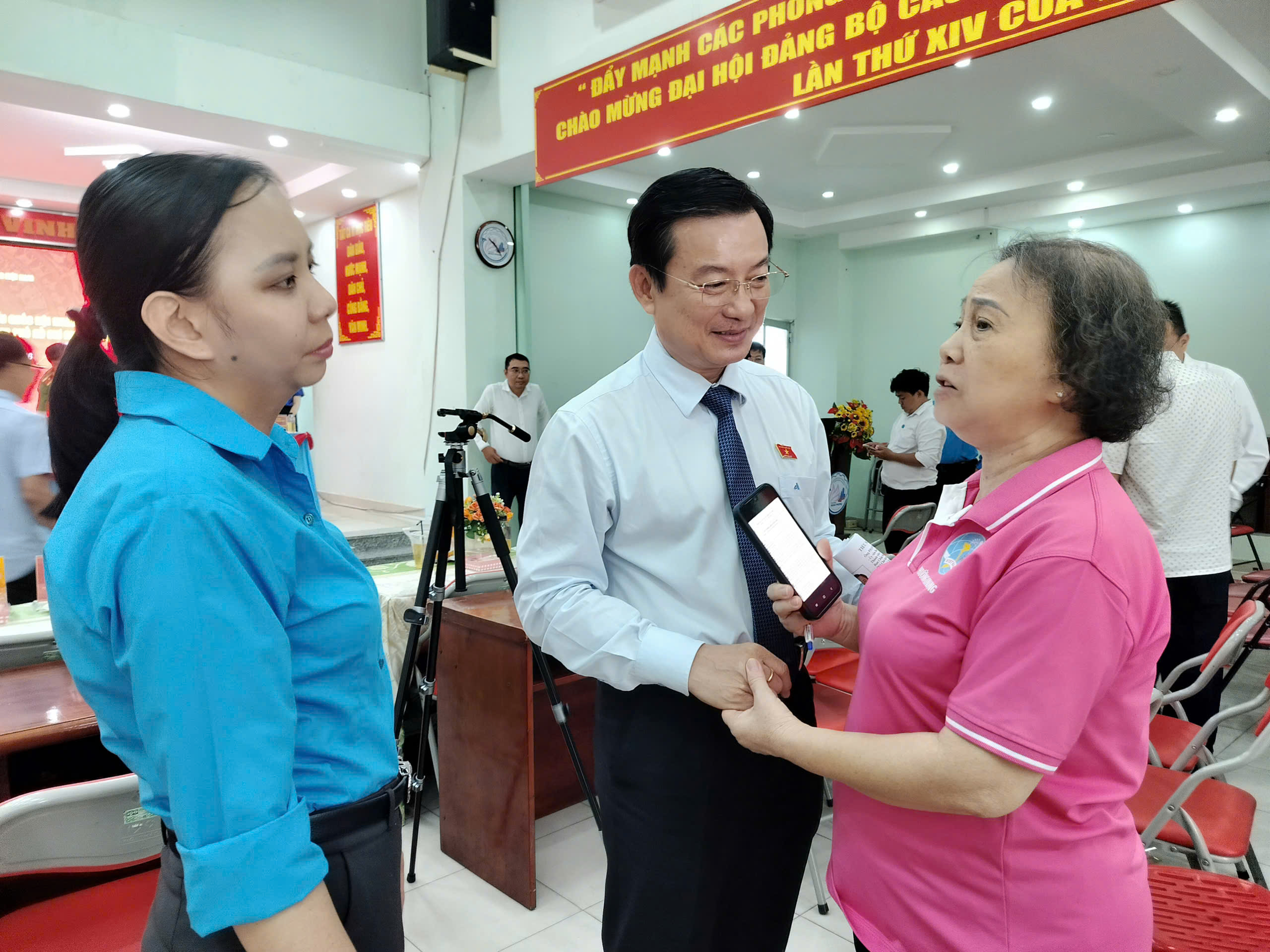 Cử tri phường Minh Phụng mong muốn bảo đảm việc làm, tiếp cận nhà ở xã hội - Ảnh 5.