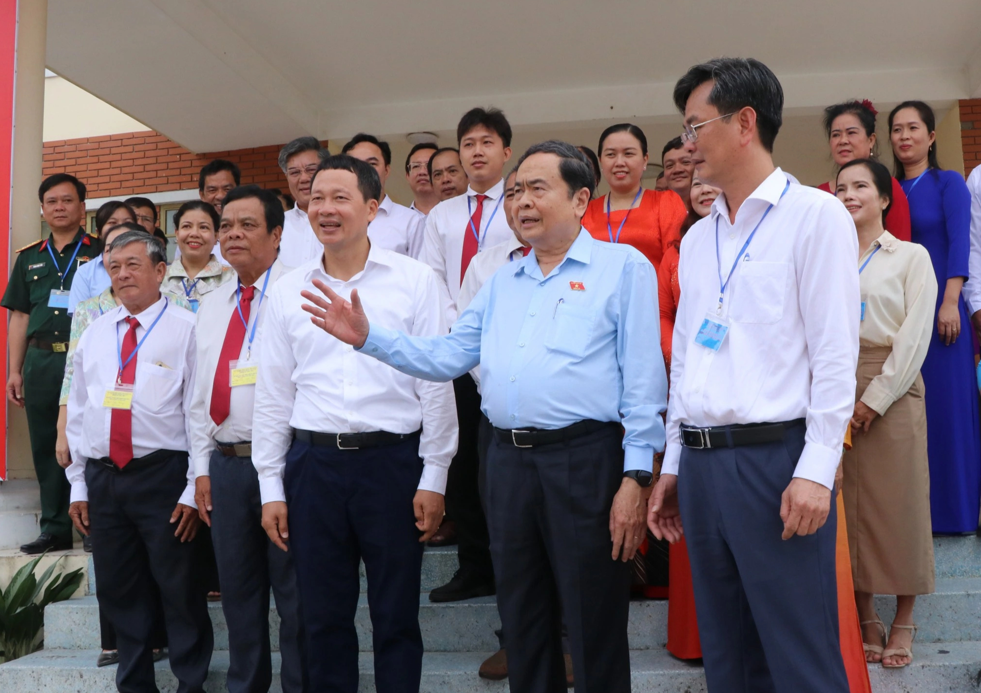 Chủ tịch Quốc hội kiểm tra công tác chuẩn bị bầu cử ở Đồng Nai - Ảnh 2.