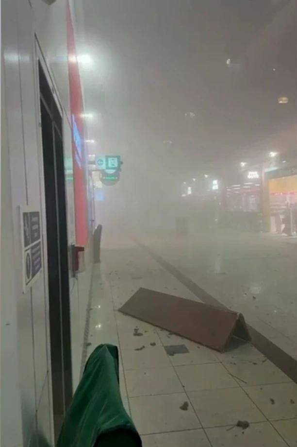 Bất ngờ cách Tổng thống UAE ứng xử với du khách- Ảnh 1.