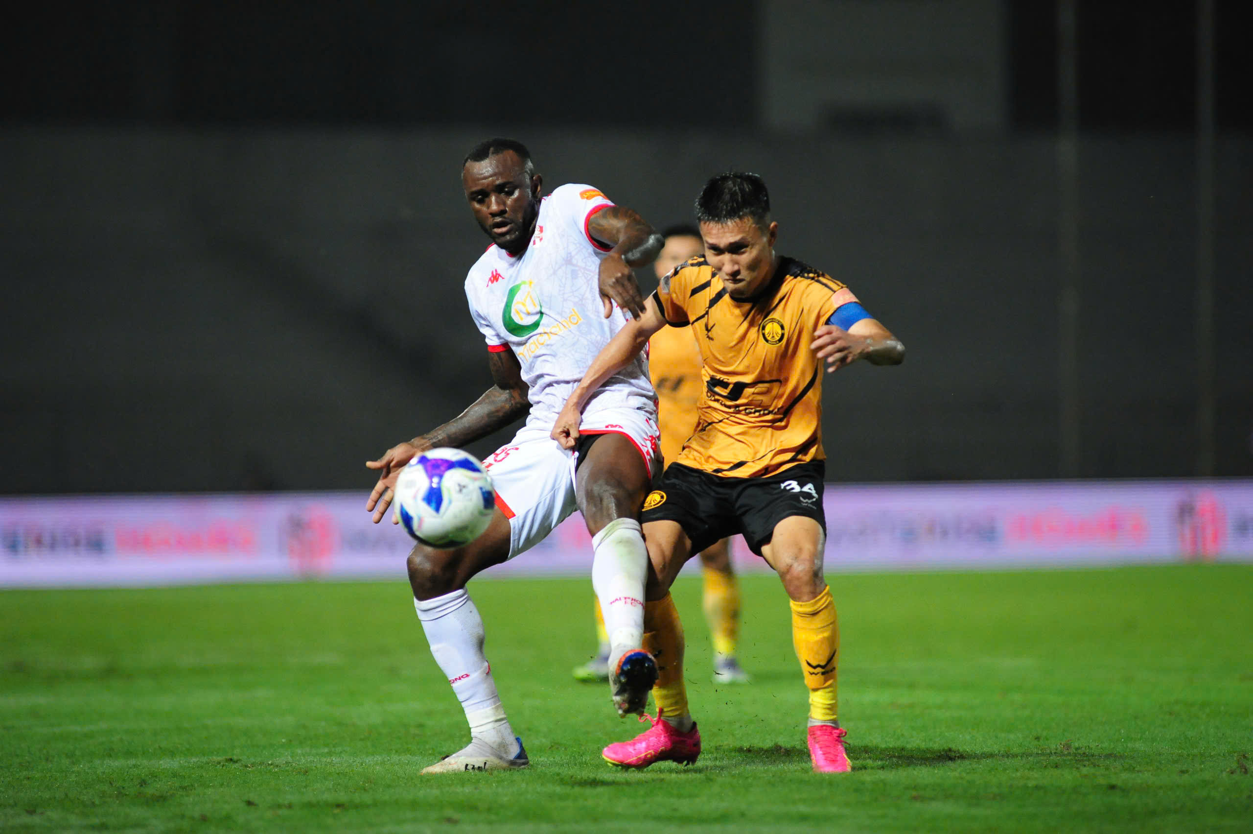 CLB Thanh Hóa hướng mục tiêu thắng vòng 15 V-League - Ảnh 3.