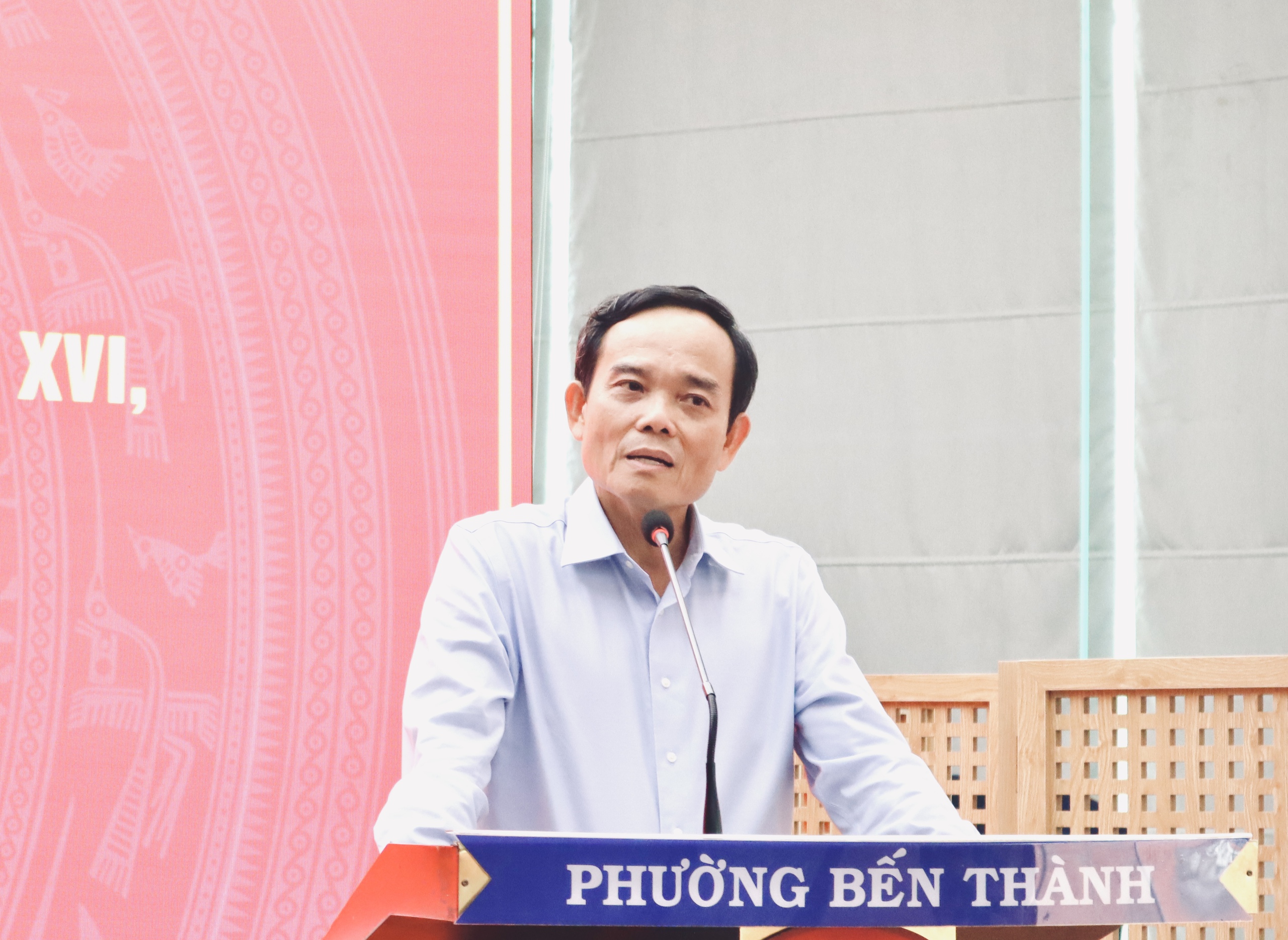 Ông Trần Lưu Quang, Bí thư Thành ủy TP.HCM nhìn nhận, mua nhà ở xã hội hiện nay rất khó khăn - Ảnh 3.