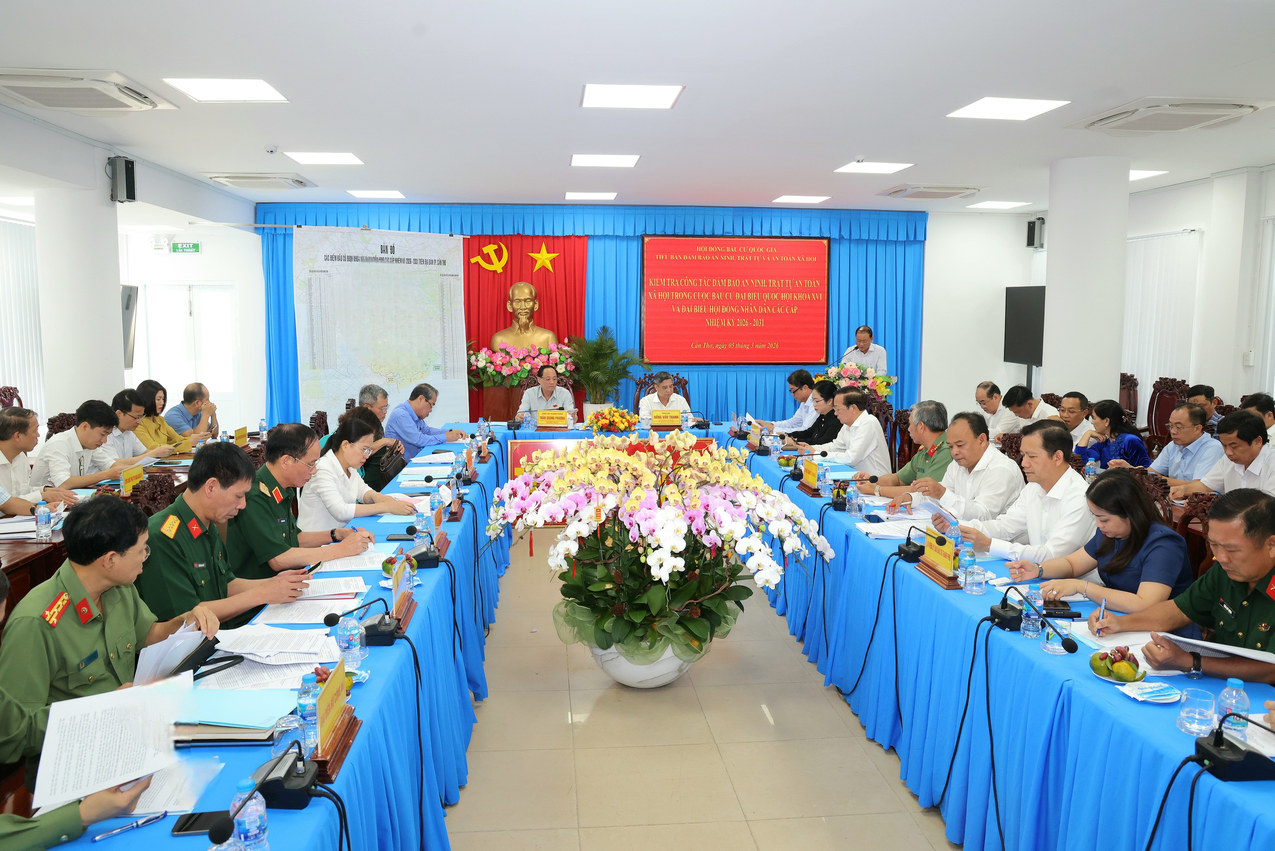 Phó Chủ tịch Quốc hội Trần Quang Phương kiểm tra công tác bầu cử tại Cần Thơ 2026 - Ảnh 4.