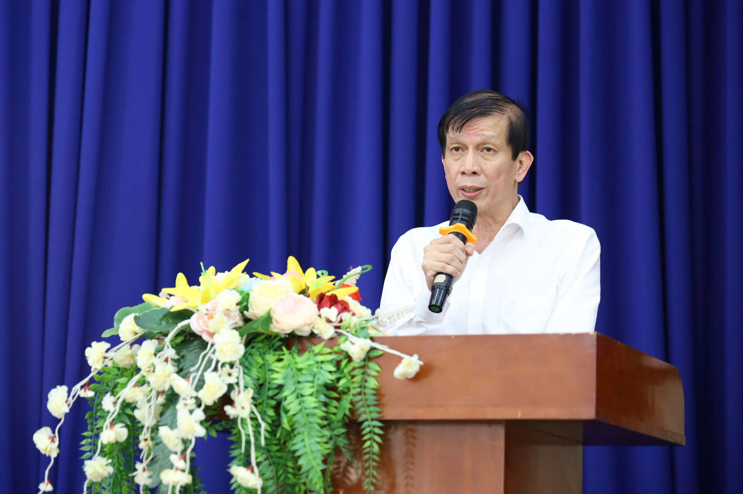 Bà Văn Thị Bạch Tuyết cam kết giám sát các dự án hạ tầng chiến lược TPHCM - Ảnh 4.