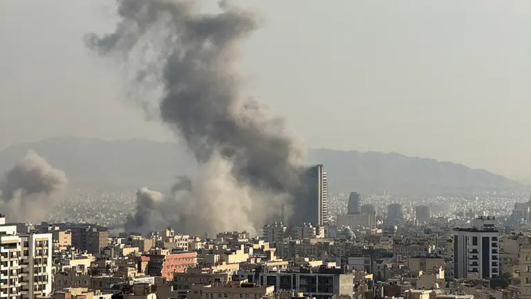 'Operation Epic Fury': Tên chiến dịch gây tranh cãi của Mỹ và câu chuyện phía sau - Ảnh 4.