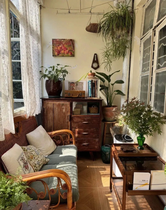 Cụ bà 73 tuổi không phiền con cháu, già đi lặng lẽ trong căn nhà cũ ở quê: Cuộc sống dịu dàng, chữa lành đến lạ- Ảnh 4.