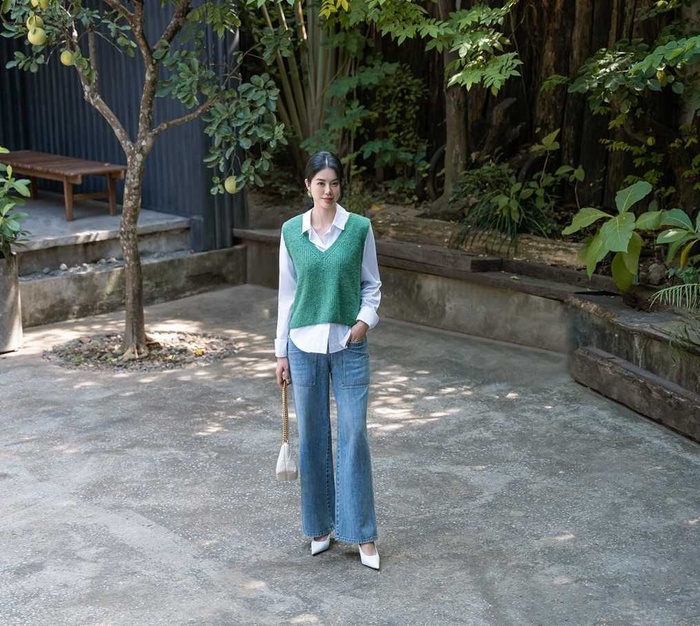 Thời tiết đỏng đảnh lúc mưa lúc nắng, nàng mặc gì cho thật xinh ngày 8/3?

