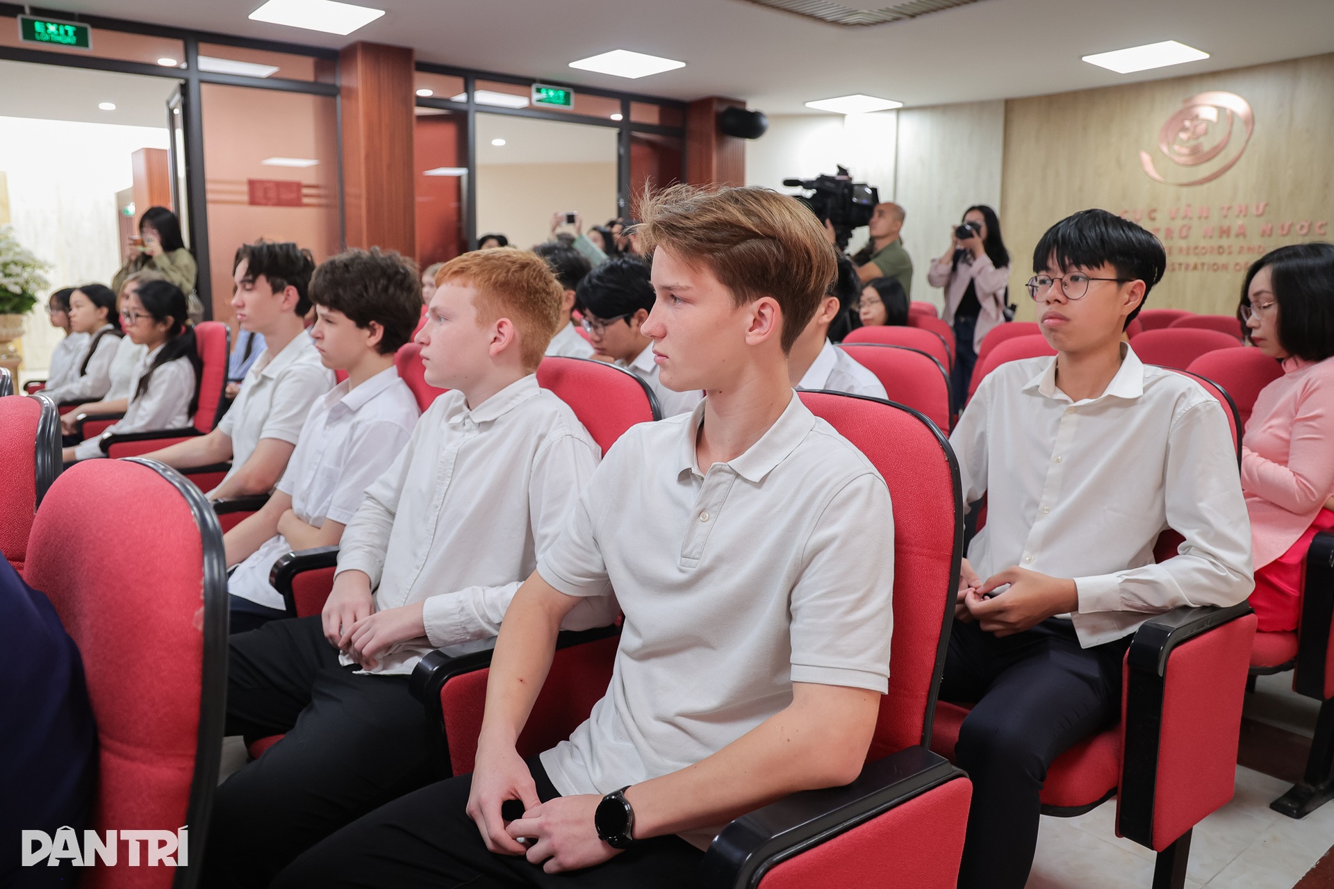 Gần 1.000 người đến “Thưởng lãm Châu phê - Lưu dấu Mộc bản” tại Hà Nội - 3