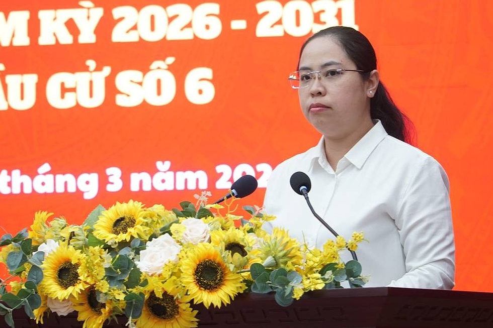 Nữ cán bộ Đoàn 9X ứng cử đại biểu Quốc hội cùng đơn vị Bí thư TPHCM - 2