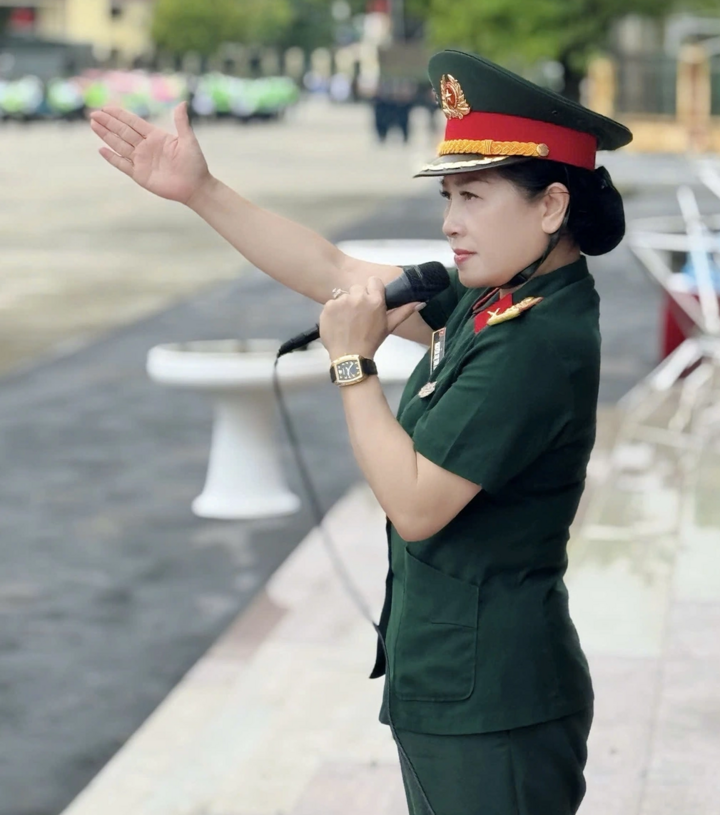 Hai NSND cùng tên Thu Hà: Người là 