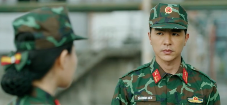 Minh Kiên và Lam Anh ngượng ngùng khi gặp lại nhau. Ảnh VTV