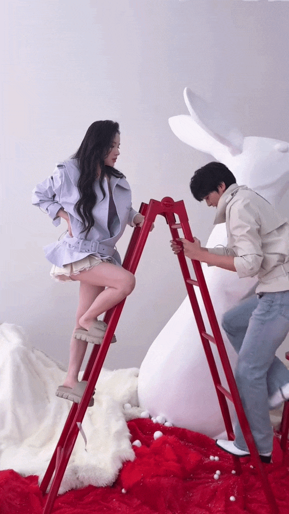 Ai đứng cạnh mỹ nam Vbiz này cũng thành tàng hình hết: Visual rửa mắt cực mạnh, ngắm đến đơ cả người- Ảnh 4.