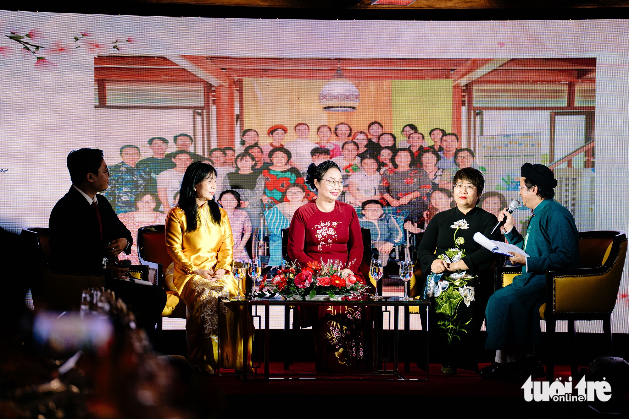 'Sức mạnh mềm' của phụ nữ góp phần gắn kết tình hữu nghị Việt Nam - Trung Quốc - Ảnh 4.