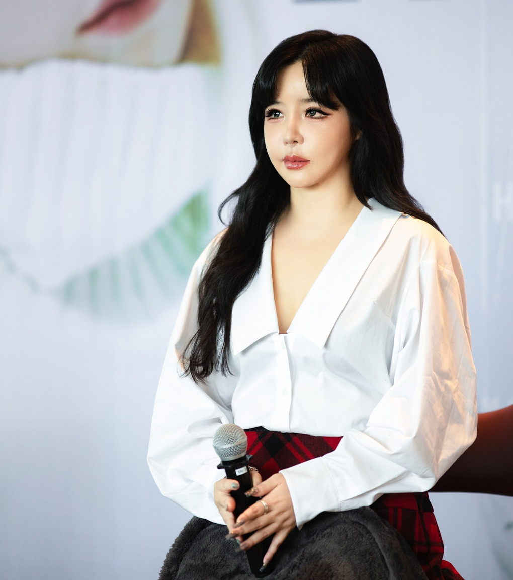 Drama Park Bom với 2NE1 chưa dừng lại, tiếp tục có tình tiết mới cho dân tình chấm hóng- Ảnh 4.