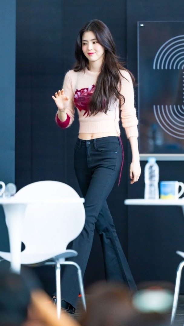 1772856679 706 Tho thoi cung khi chat visual lan style 10 diem