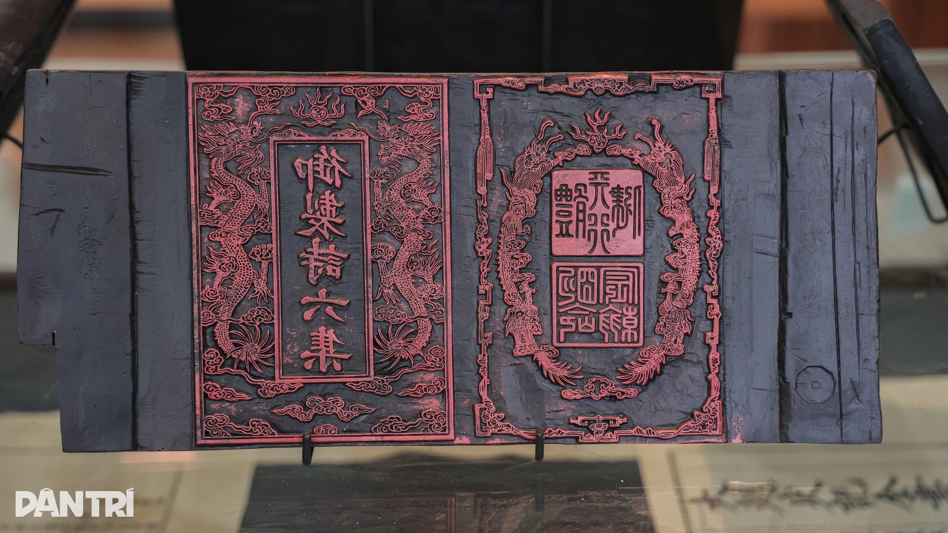 Cận cảnh Mộc bản triều Nguyễn đặc biệt quý hiếm được trưng bày tại Hà Nội - 4