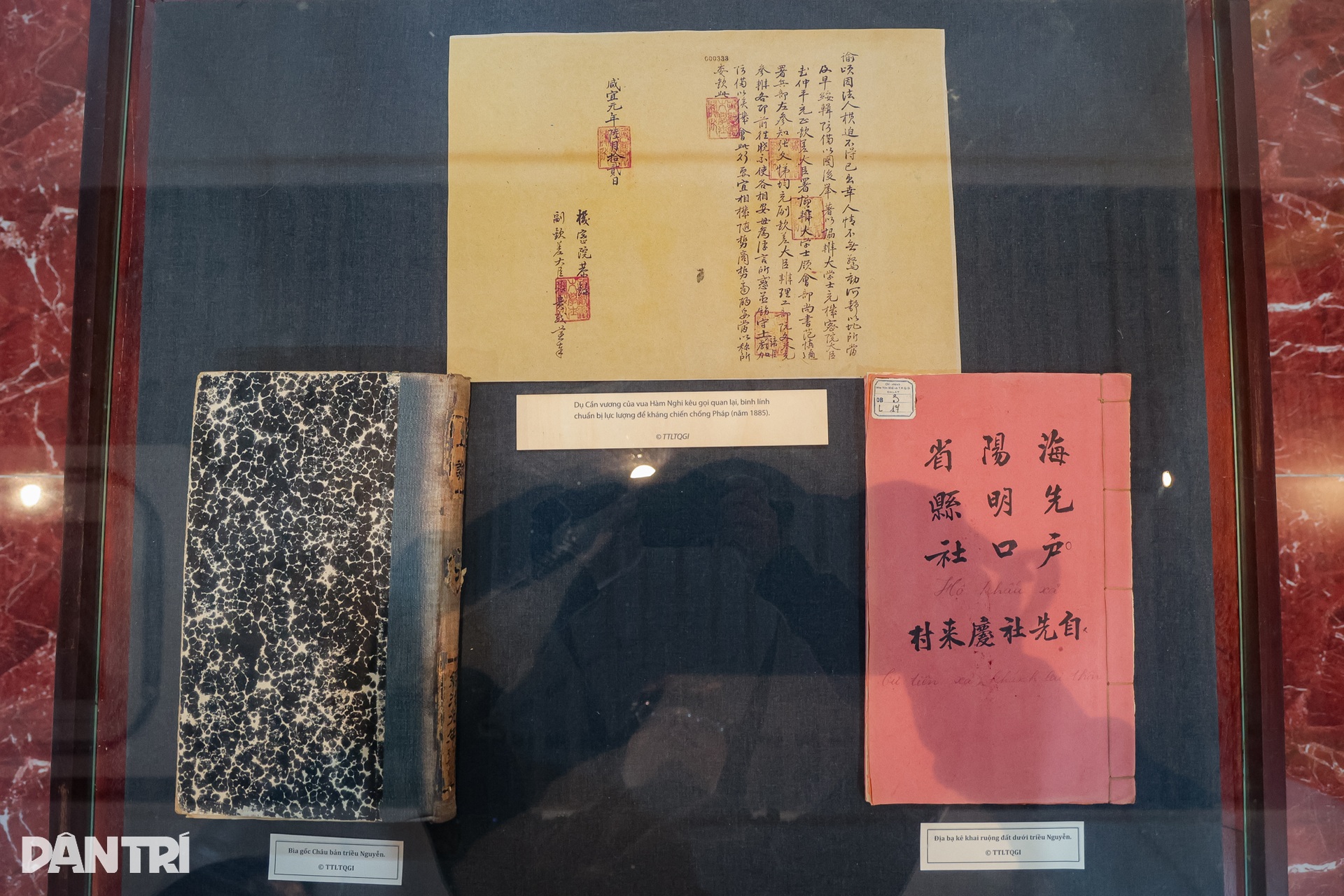 Cận cảnh Mộc bản triều Nguyễn đặc biệt quý hiếm được trưng bày tại Hà Nội - 14