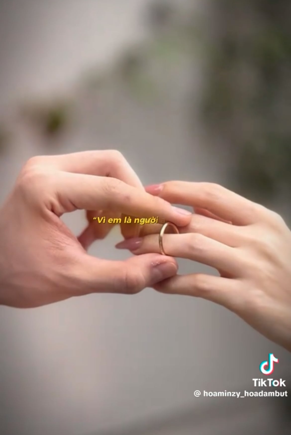 Hoà Minzy đã được cầu hôn?- Ảnh 2.