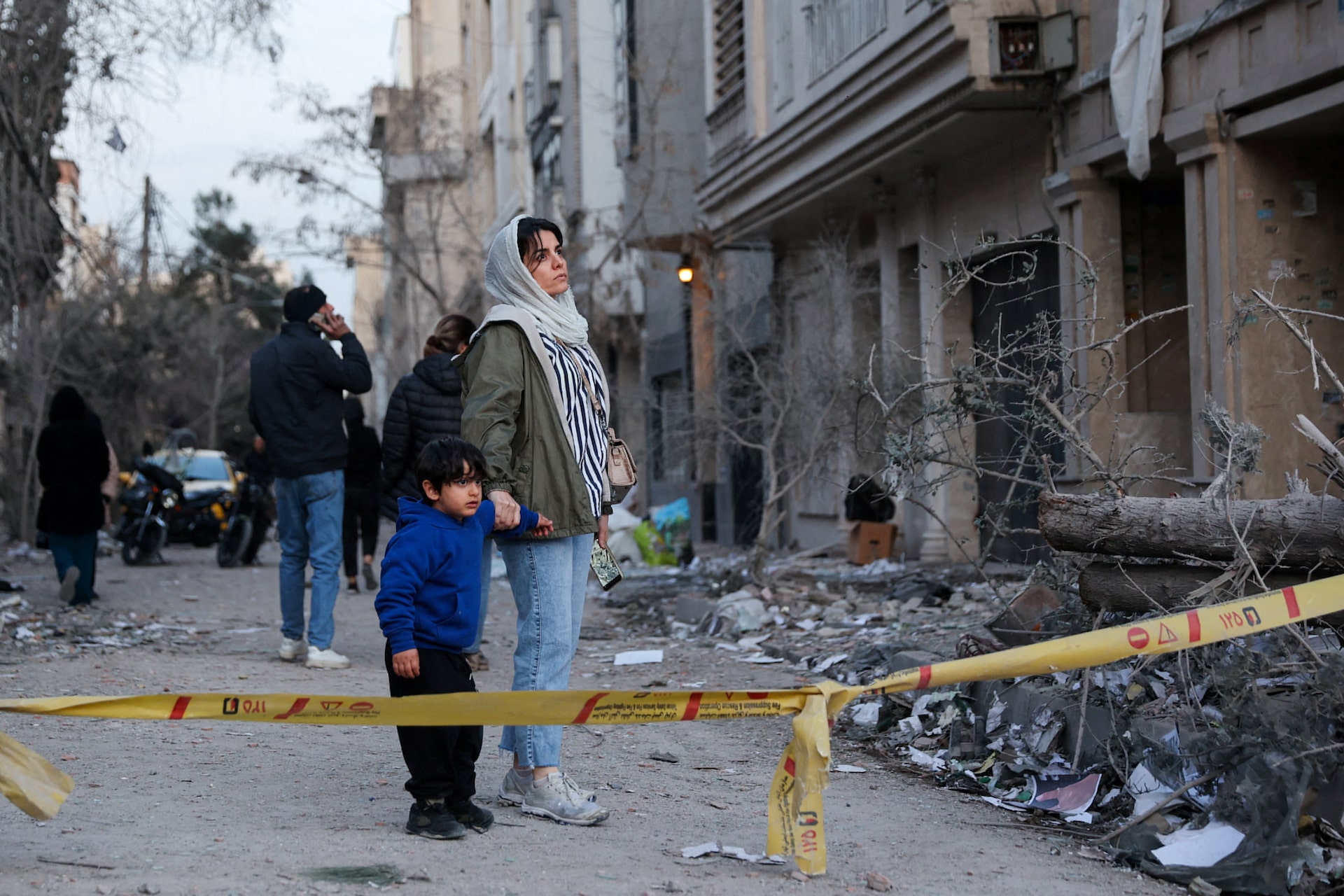 Chùm ảnh: Nhìn lại một tuần Iran chìm trong cuộc xung đột 