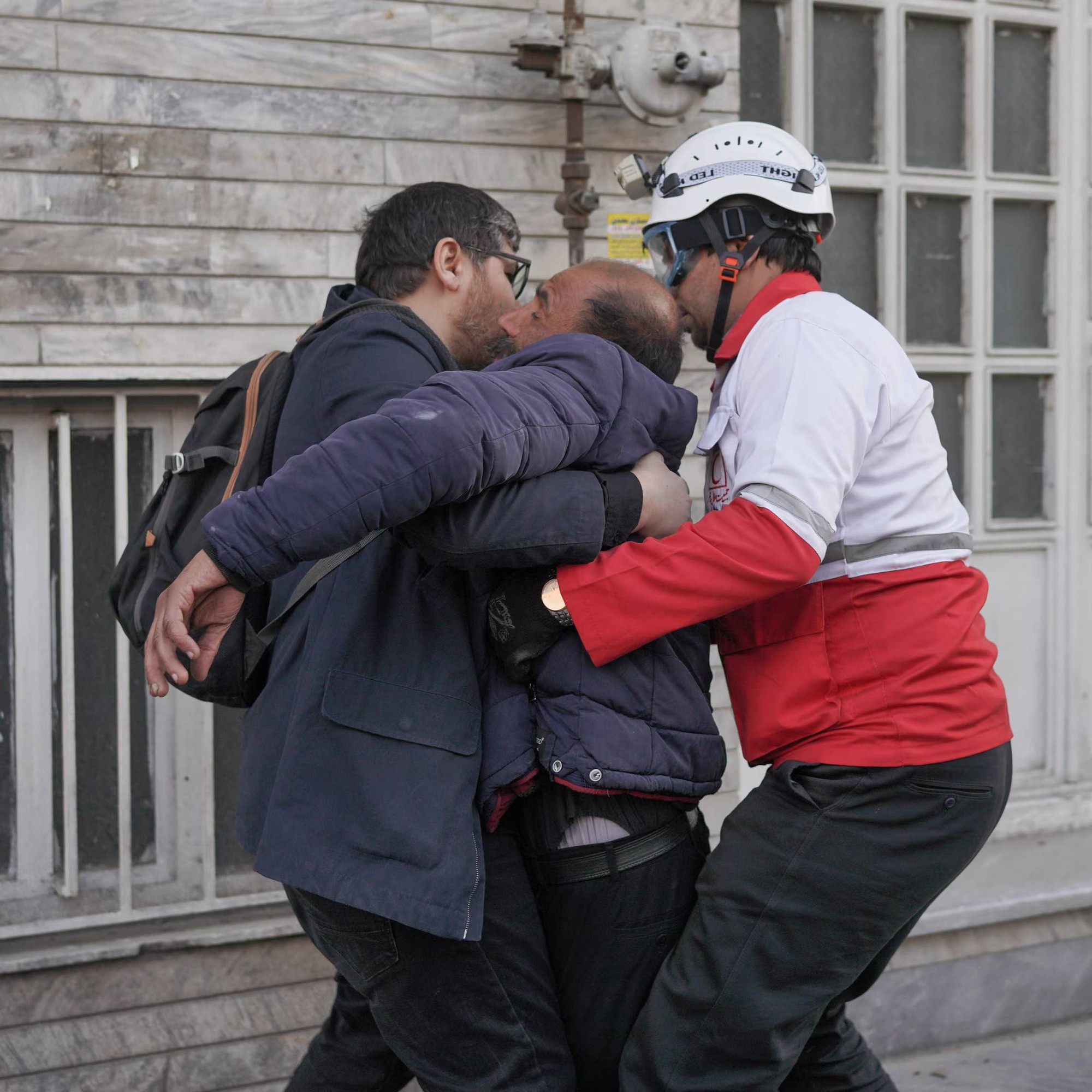 Chùm ảnh: Nhìn lại một tuần Iran chìm trong cuộc xung đột 