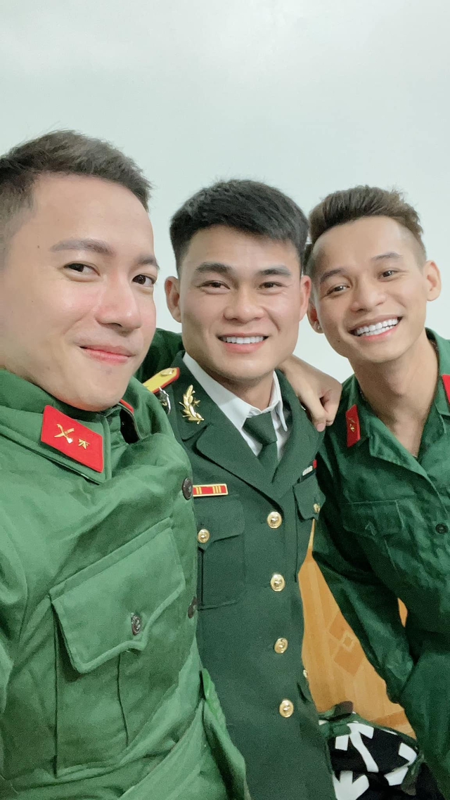 Bức ảnh làm lộ thời điểm Hòa Minzy và bạn trai quân nhân chính thức hẹn hò?- Ảnh 4.