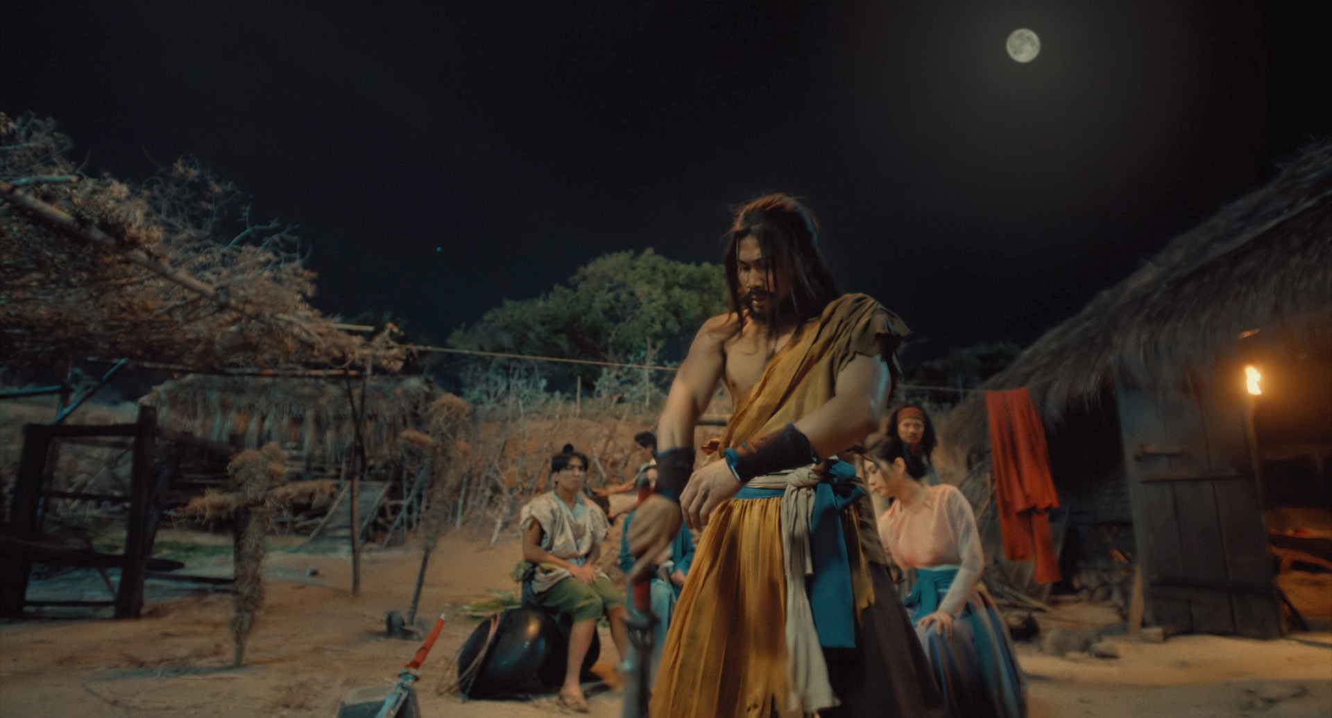 Xem phim cổ trang Việt này cười tắt thở mất thôi: Nữ chính là Hoa hậu đẹp nức tiếng, tấu hài duyên đáo để- Ảnh 6.