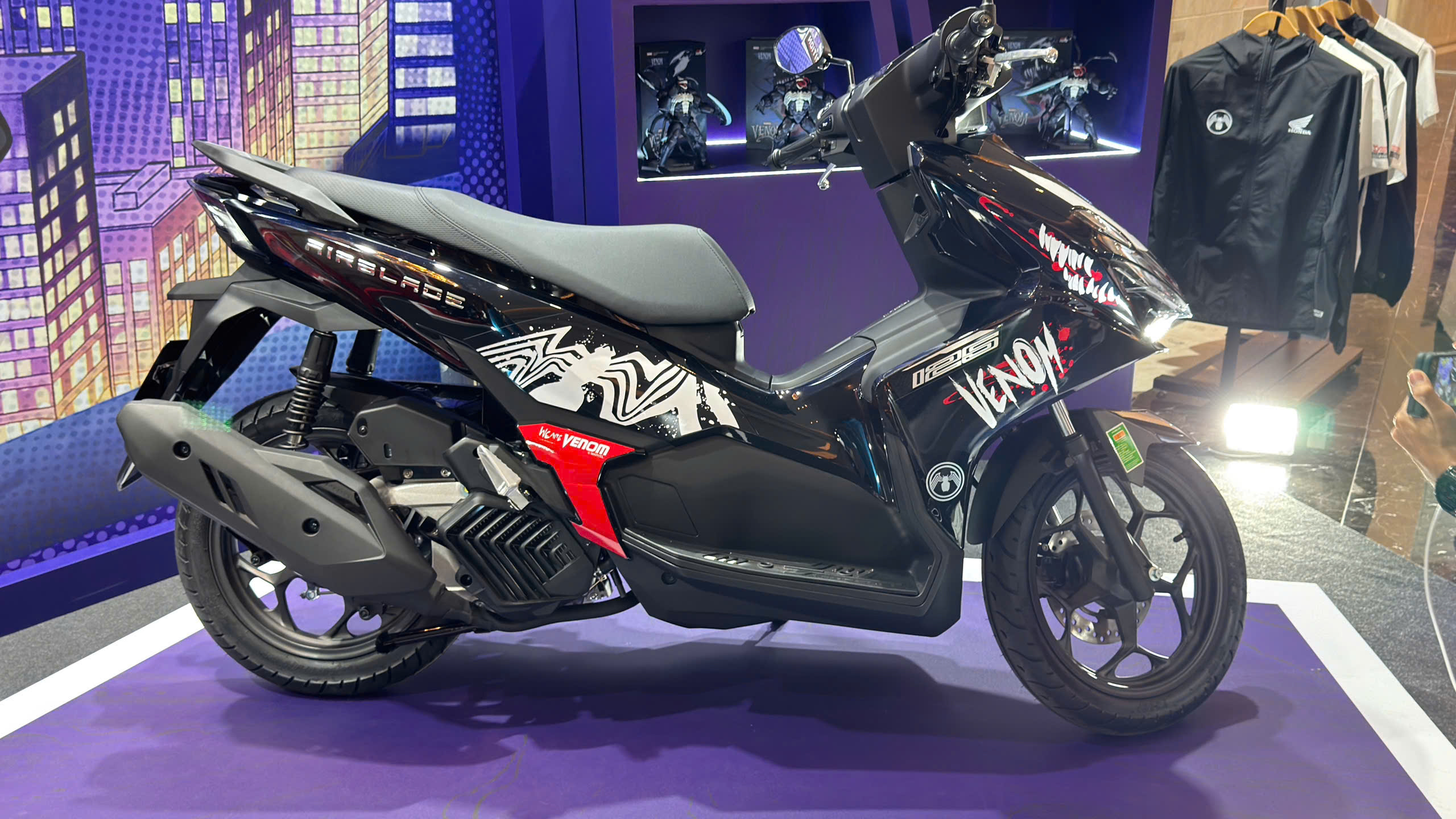 Honda hợp tác Marvel, tung ra 4.000 chiếc Air Blade bản giới hạn tại Việt Nam - Ảnh 3.