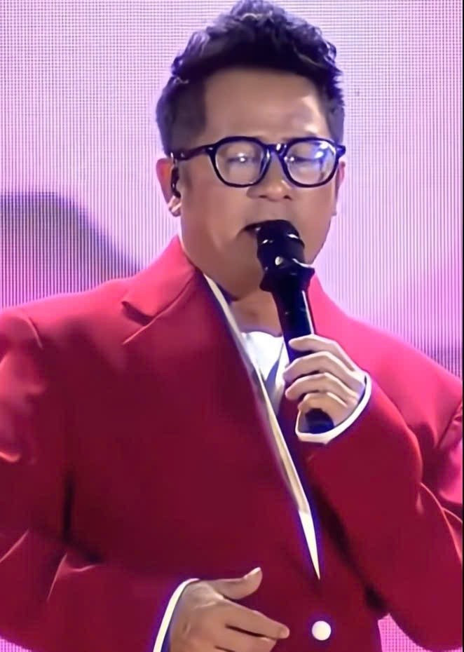 Quanh sự cố giọng hát của Bằng Kiều- Ảnh 2.