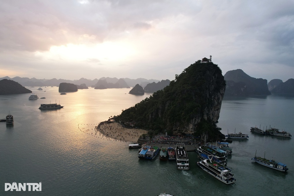 Bất động sản bến du thuyền: Mỏ vàng xanh chờ cơ chế đánh thức - 2