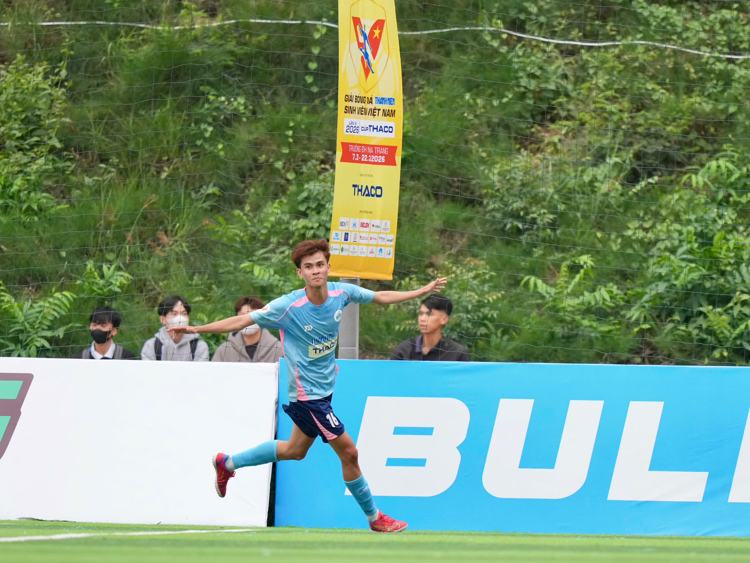 Khởi đầu kiên cường của chủ nhà Trường ĐH Nha Trang- Ảnh 4.