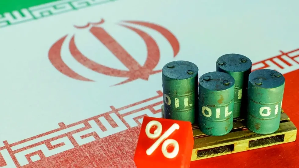 Một tuần chiến sự Trung Đông: Giá dầu bùng nổ, kinh tế toàn cầu rung lắc - 3