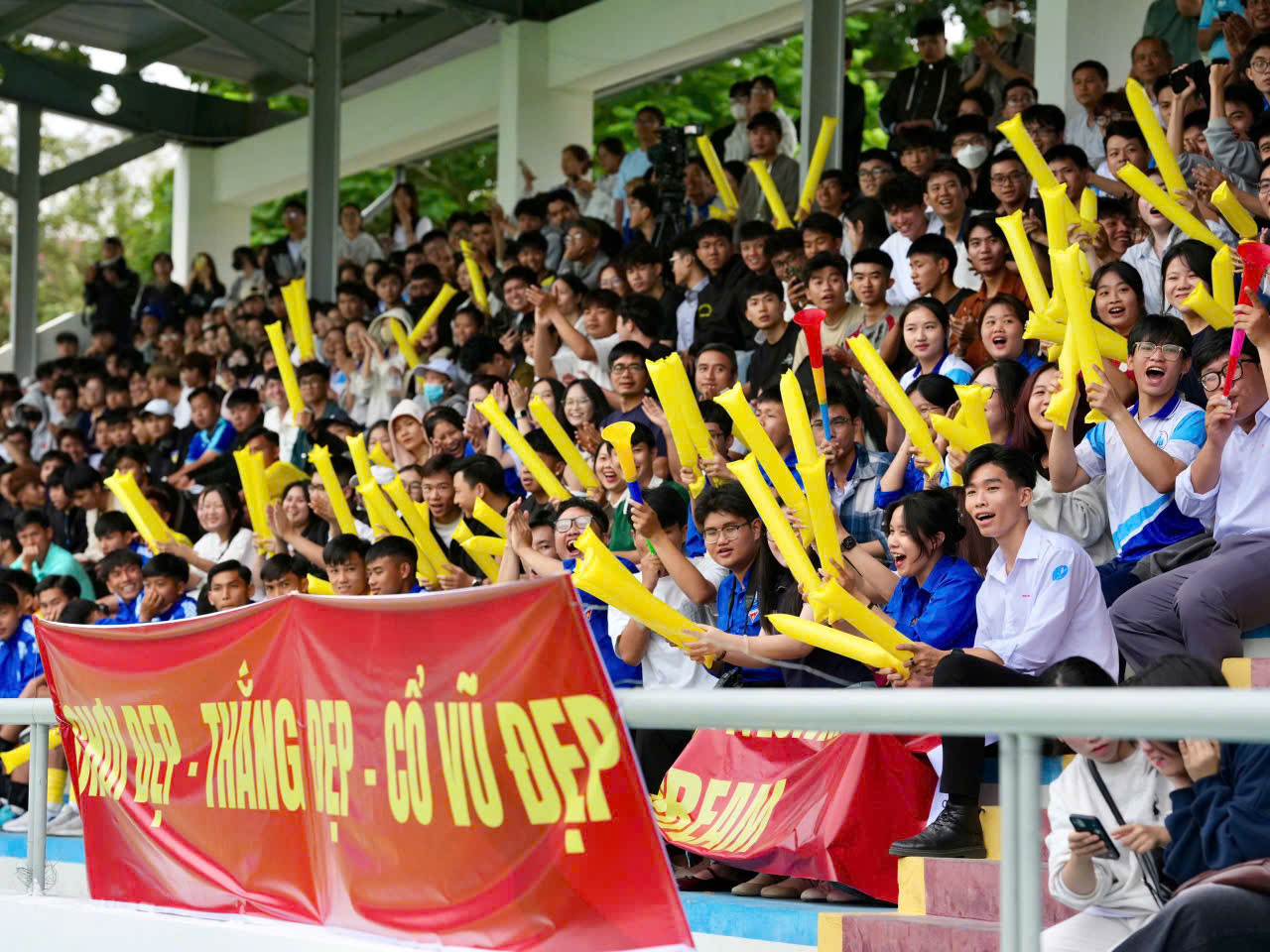 Khai mạc VCK giải bóng đá Thanh Niên sinh viên Việt Nam lần IV - 2026 cúp THACO- Ảnh 4.