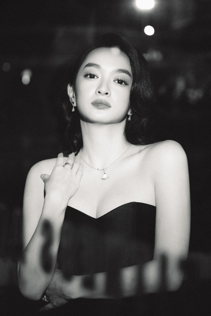 Mỹ nhân Việt cao 1m50 được đề cử 100 gương mặt đẹp nhất thế giới là ai? - 12