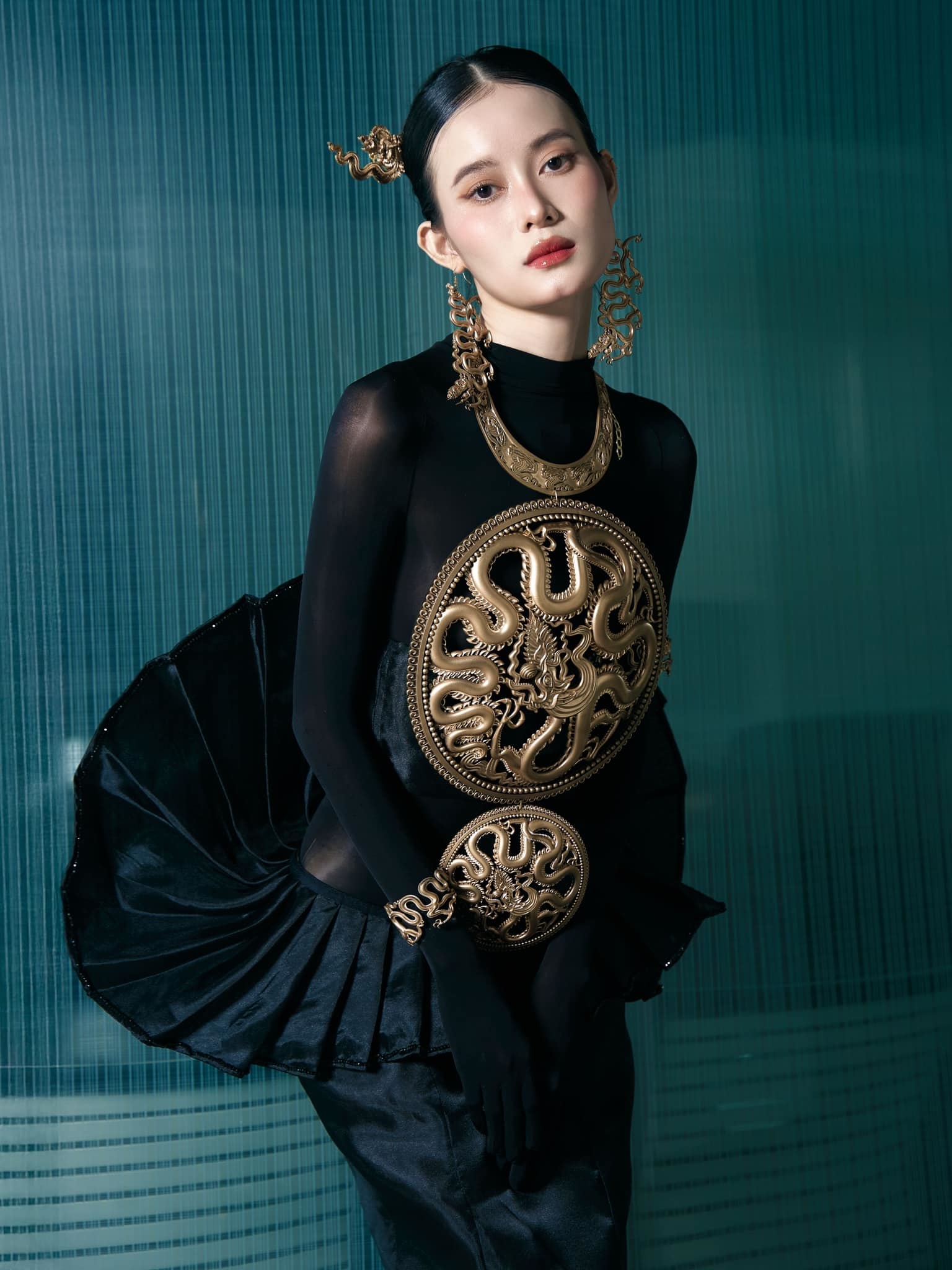 Nhà thiết kế nữ đưa thời trang Việt ra thế giới- Ảnh 5. Nhà thiết kế nữ đưa thời trang Việt ra thế giới- Ảnh 5.