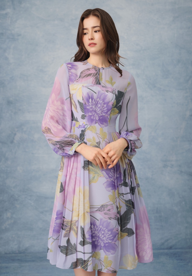 Mùa xuân, mùa diện váy họa tiết lãng mạn- Ảnh 6.