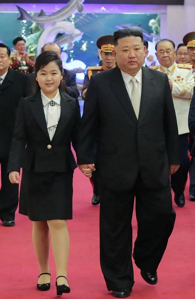 Phong cách của con gái ông Kim Jong-un - 4