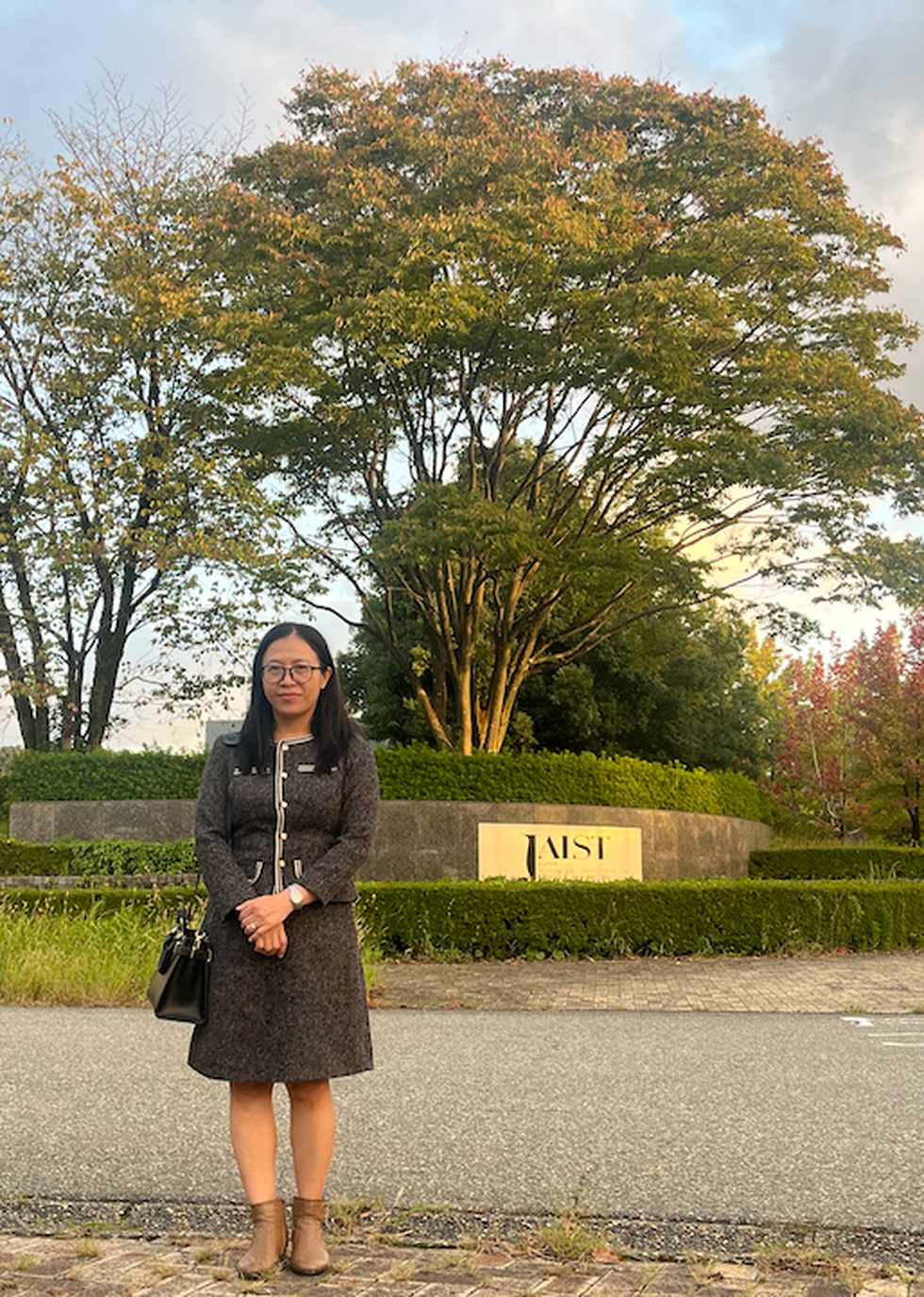 Nữ giáo sư bỏ mức lương khủng ở Pháp về nước làm việc - 5