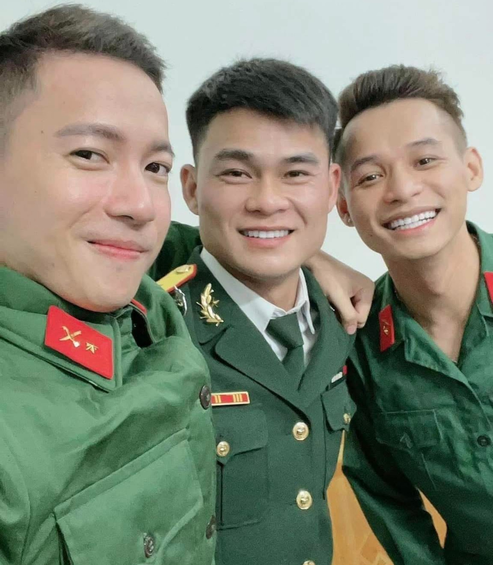 Bé Bo gọi bạn trai Hòa Minzy là bố, phản ứng bất ngờ khi mẹ nói chuyện cưới - 11