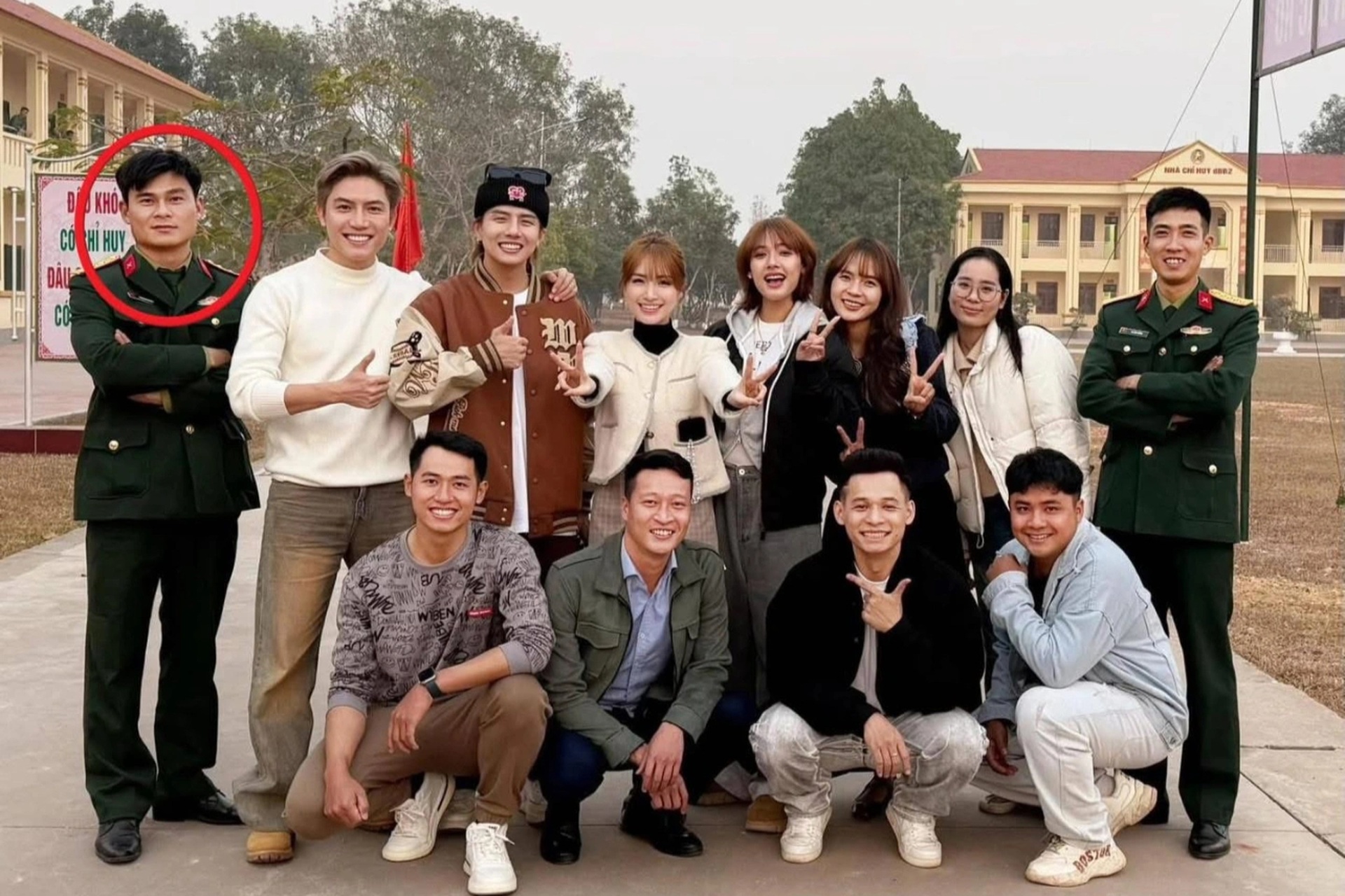 Bé Bo gọi bạn trai Hòa Minzy là bố, phản ứng bất ngờ khi mẹ nói chuyện cưới - 13