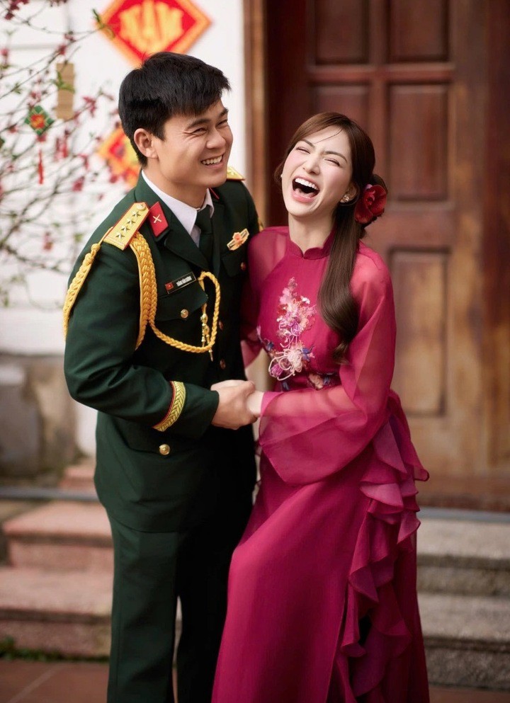 4 năm yêu kín tiếng của Hòa Minzy và bạn trai quân nhân - 10
