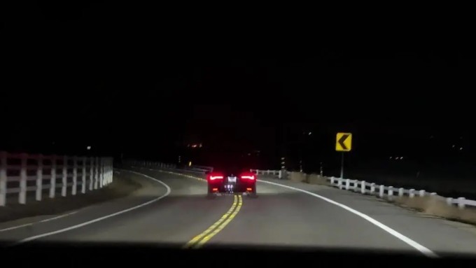 Britney Spears lái xe lạng lách giữa các làn đường và vượt quá tốc độ trước khi bị bắt. Ảnh: Backgrid