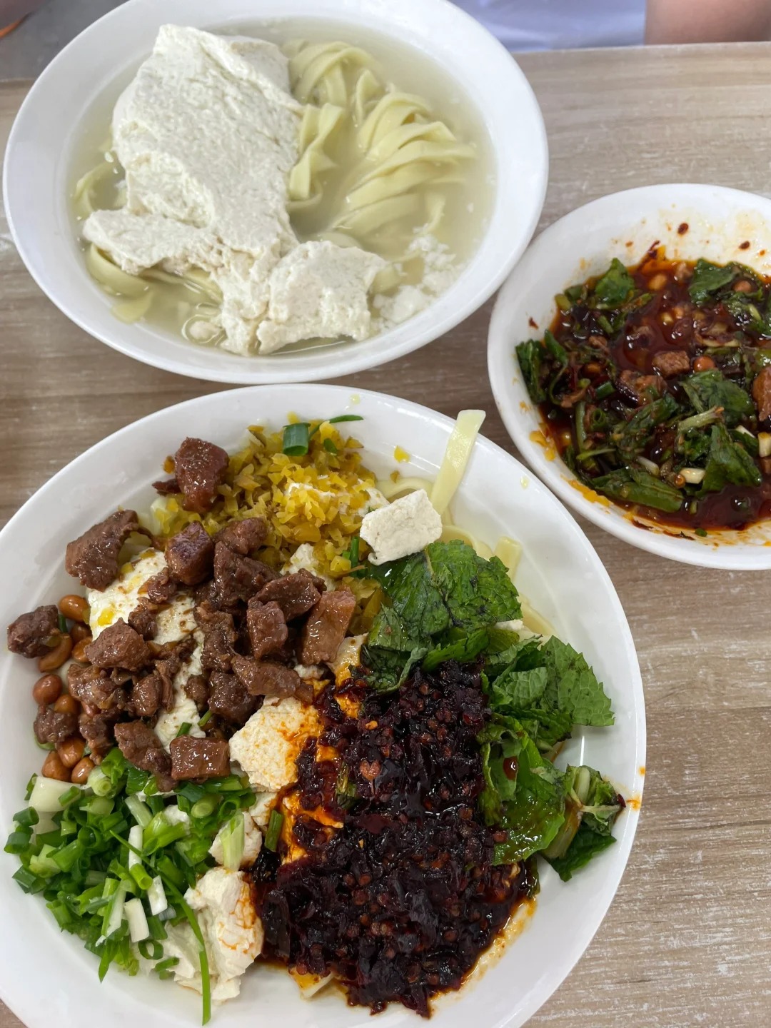 Khám phá 6 món ăn lề đường 