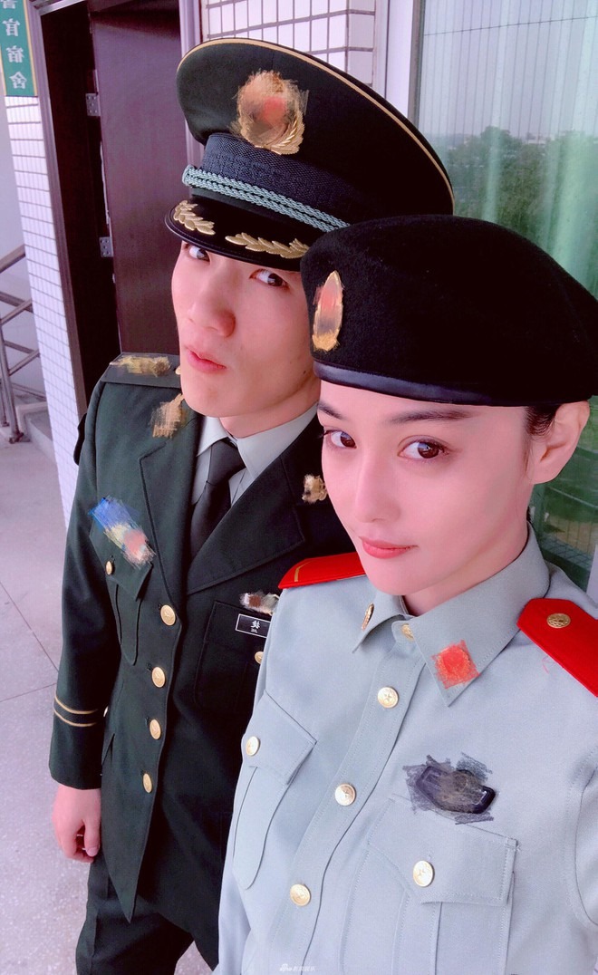 Minh tinh - sĩ quan đặc công nên duyên nhờ show nhập ngũ: 