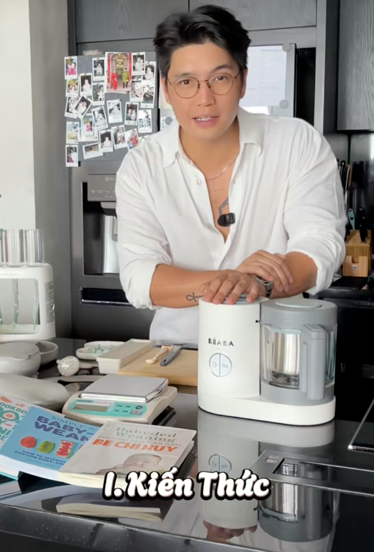 Ái nữ của Ngô Thanh Vân chính thức ăn dặm, Huy Trần khoe loạt “đồ nghề” xịn sò, một chiếc máy đã hơn 6 triệu khiến các mẹ bỉm trầm trồ- Ảnh 5.
