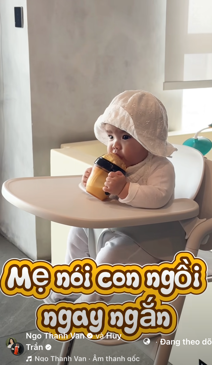 Ái nữ của Ngô Thanh Vân chính thức ăn dặm, Huy Trần khoe loạt “đồ nghề” xịn sò, một chiếc máy đã hơn 6 triệu khiến các mẹ bỉm trầm trồ- Ảnh 21.