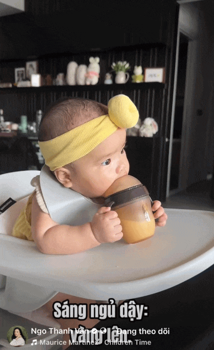 Ái nữ của Ngô Thanh Vân chính thức ăn dặm, Huy Trần khoe loạt “đồ nghề” xịn sò, một chiếc máy đã hơn 6 triệu khiến các mẹ bỉm trầm trồ- Ảnh 22.